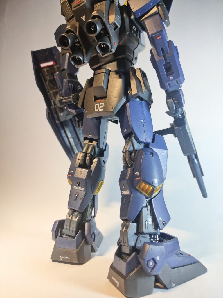 メインバーニア内メタルビーズ埋め込みそしてサブスラスターがあってもいいなと思ったふくらはぎ、スネ、脇腹にもメタルビーズ（これまた楽しい🎶）