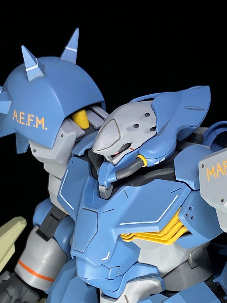 斜め上からアップで