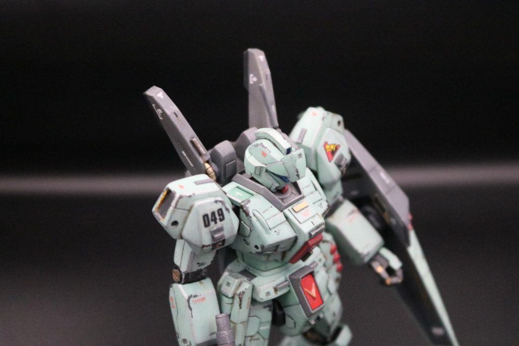 右肩の「049」は高校、大学の受験番号。世間一般では縁起の悪い数字ですが、私にはラッキーナンバー。笑。