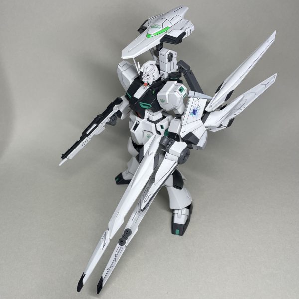 1/144 EG νガンダム GBN運営所属ELダイバー用 メイ使用機
