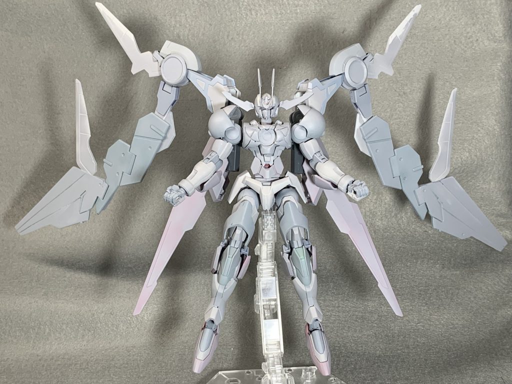 サフを吹くころにはいい感じで天地開闢してきたので、あとは塗装でどうにかしてみました。