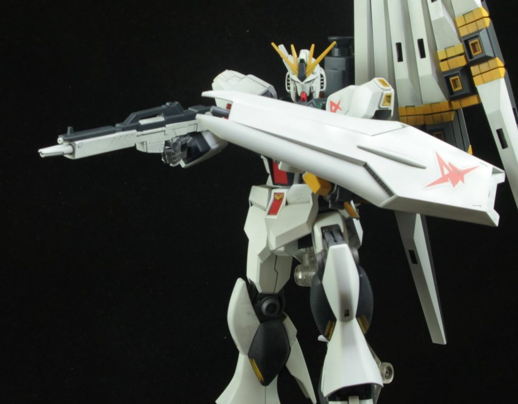 HGUCνガンダム–3枚目/制作者：moubook