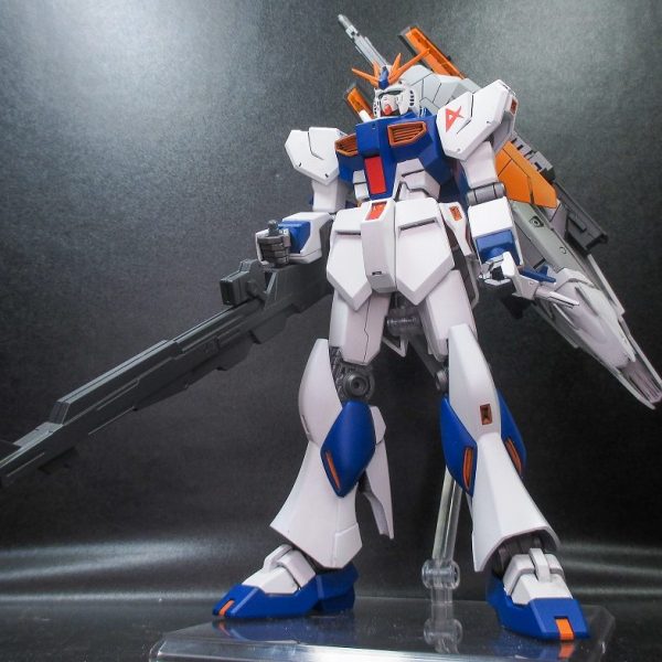 νガンダムアームドファンネル装備