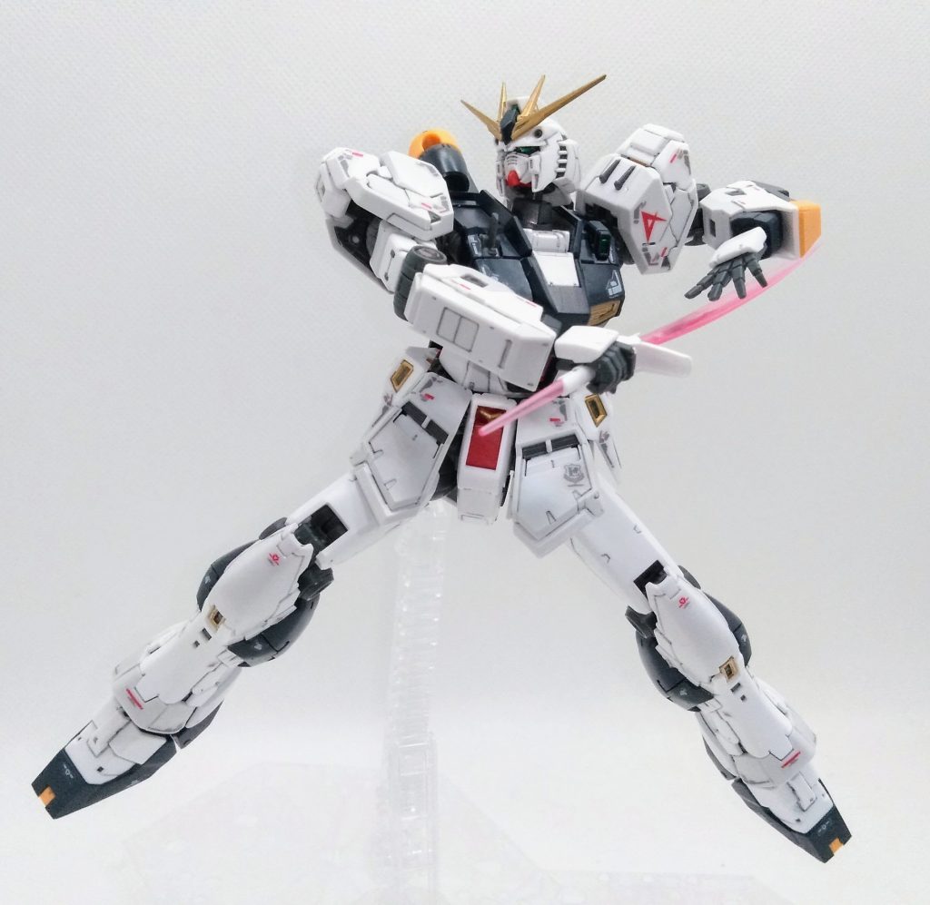 居合斬りポーズ