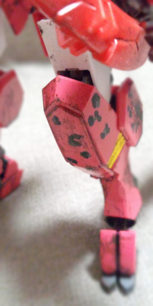 フラウロスは豹の悪魔らしいので豹柄を書いときました。二度と出来ないレベルにキレイになったのであと1年はしないと思う。