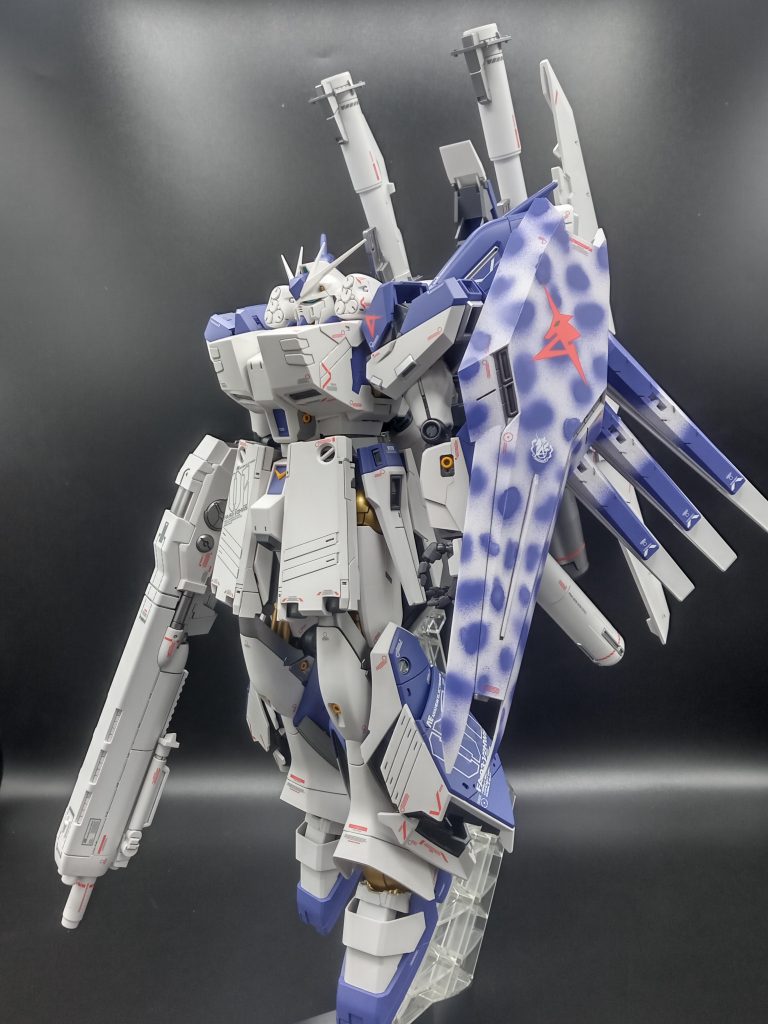 そして、HWS装着 Ver.2このシールドも頑張って塗装してみました♪