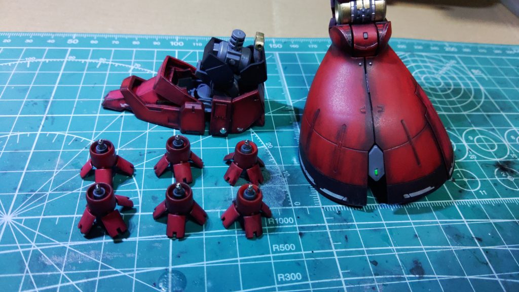 メタルパーツを組み込むの図。