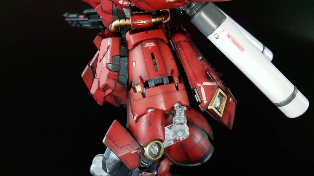 装甲の隙間からのチラリっていいですよね~。