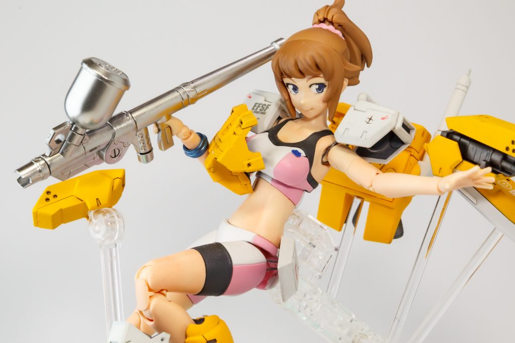 肌色はサフレスでラスキウスのホワイトピーチ→ペールレッドでシャドウ→スムースパールコートで仕上げてます。