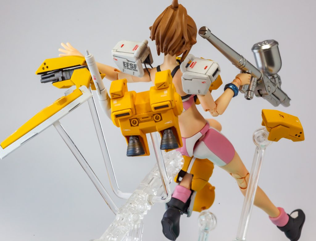 メカ部はいつものノリでスジボリの掘り直し・凹モールド・レッドポイントの追加等、