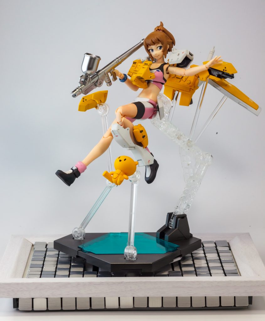 地元模型店さんのコンテスト用にベースも用意しました、ターンテーブル内臓でくるくる回ります