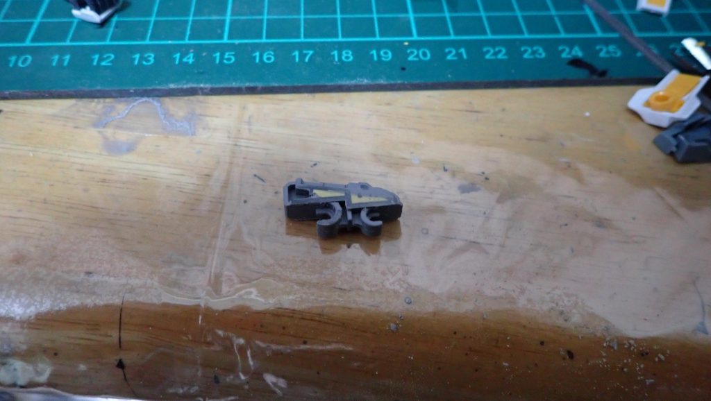 関節は穴埋めしました。