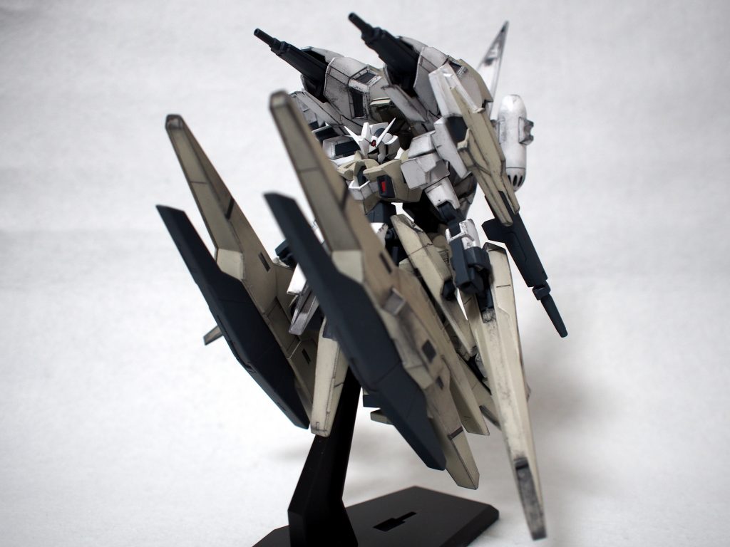 フロントビュー。GＮアーチャーのブースターが存在感出してます。