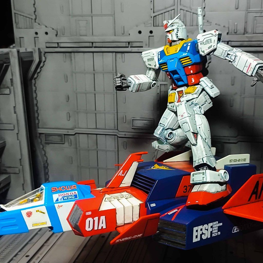 コアファイターのパイロットが見えるだけでもグッとリアル感が増すような気がします😍