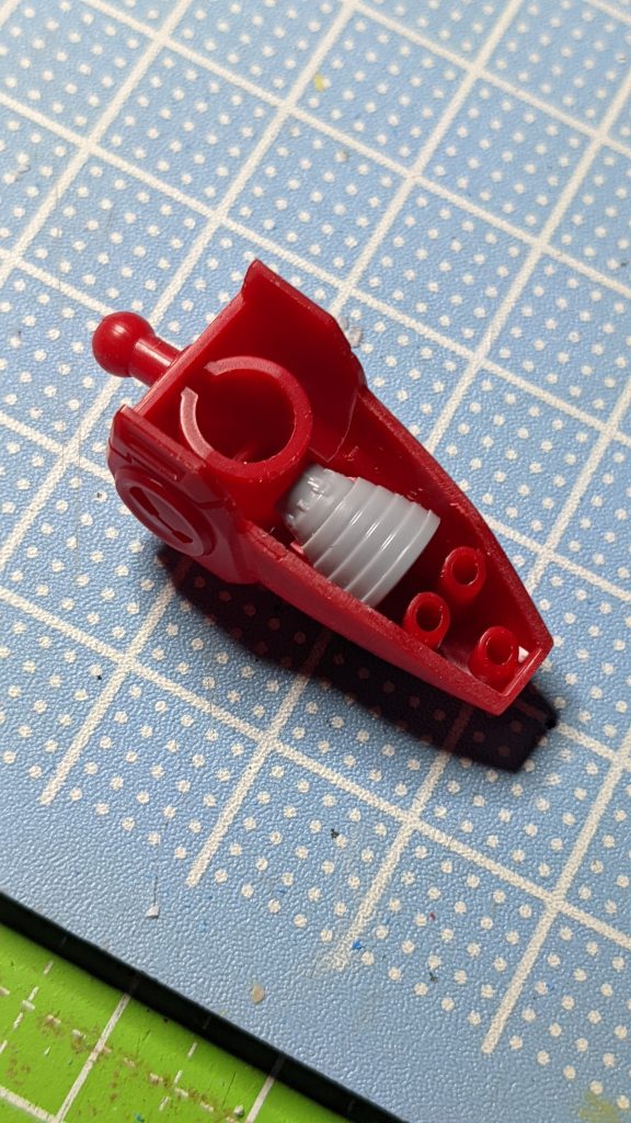 スラスター各種はディテールアップパーツに変更してます。 