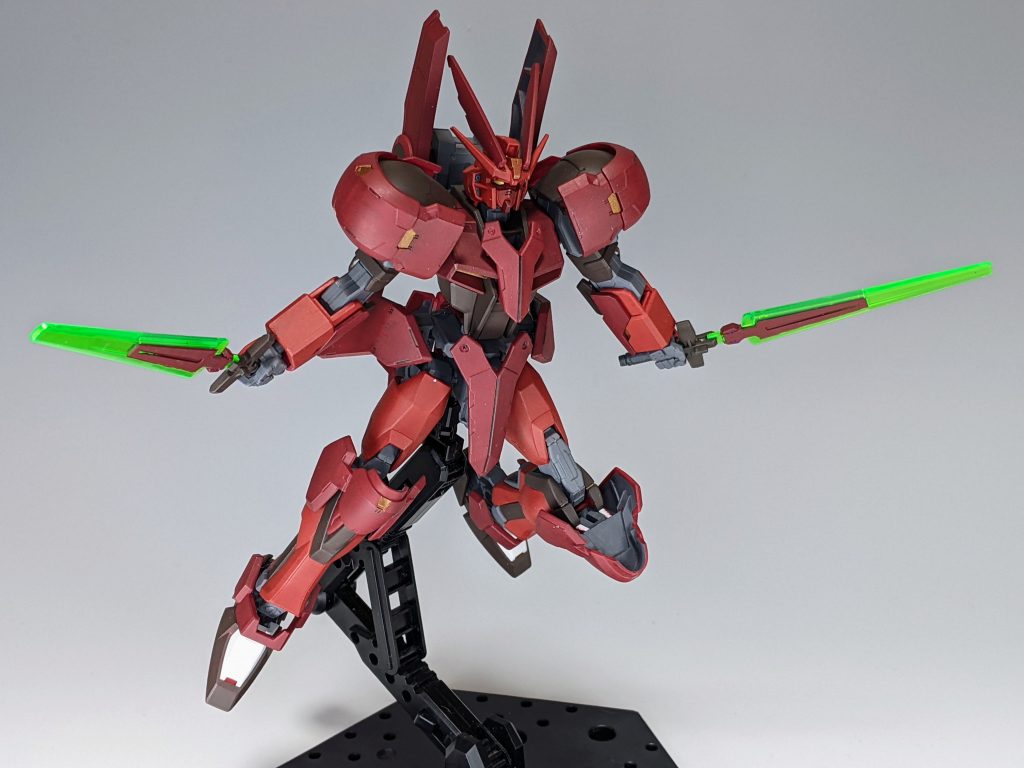 グリムゲルデのフレーム構造が優秀なので装甲ばかり余っていたのですが、しっくりくる上作りやすいベース機体が手に入ってよかったです。ますますジャンクが捨てにくくなりそう（笑）