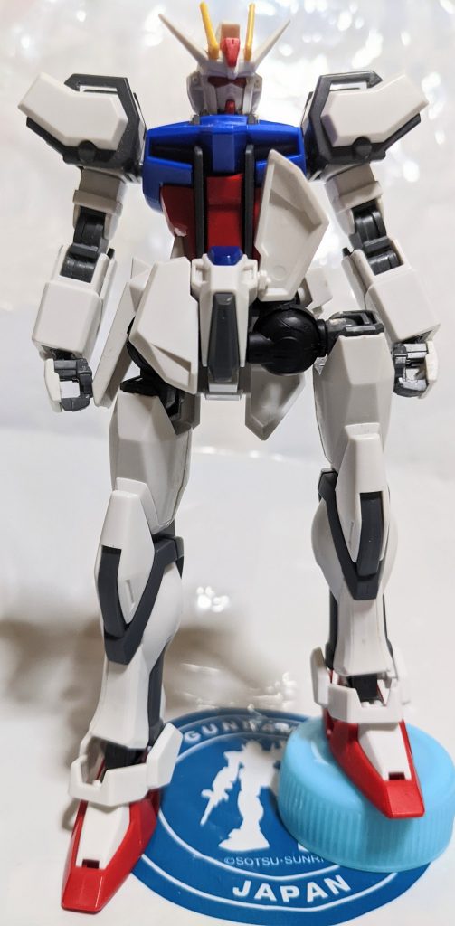 肝心の変形ギミック。股関節が事実上の二重関節になったおかげで水平でもここまで開きます。