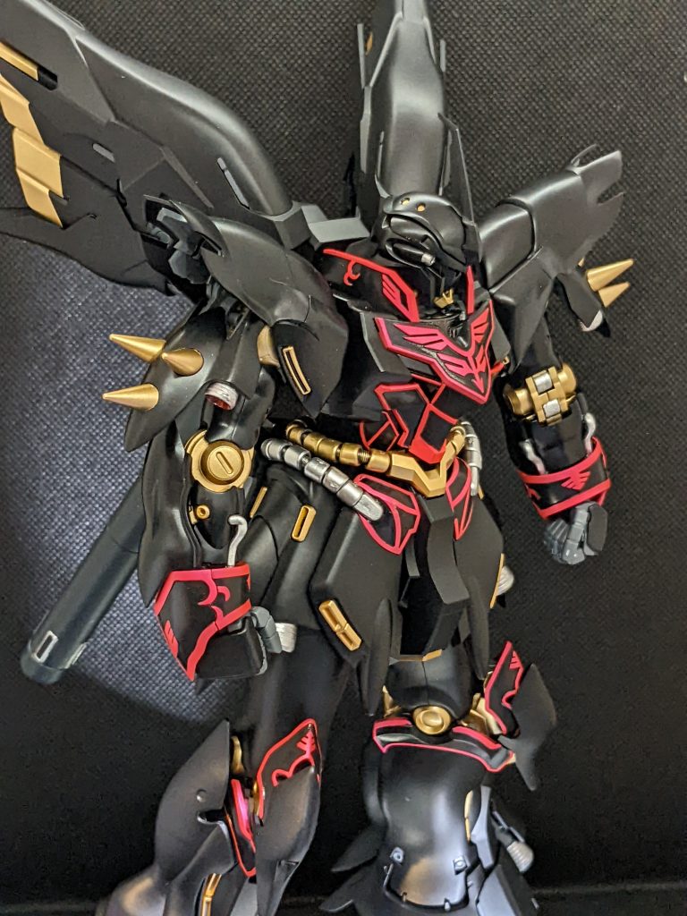 黒いシナンジュ–4枚目/制作者：蒼