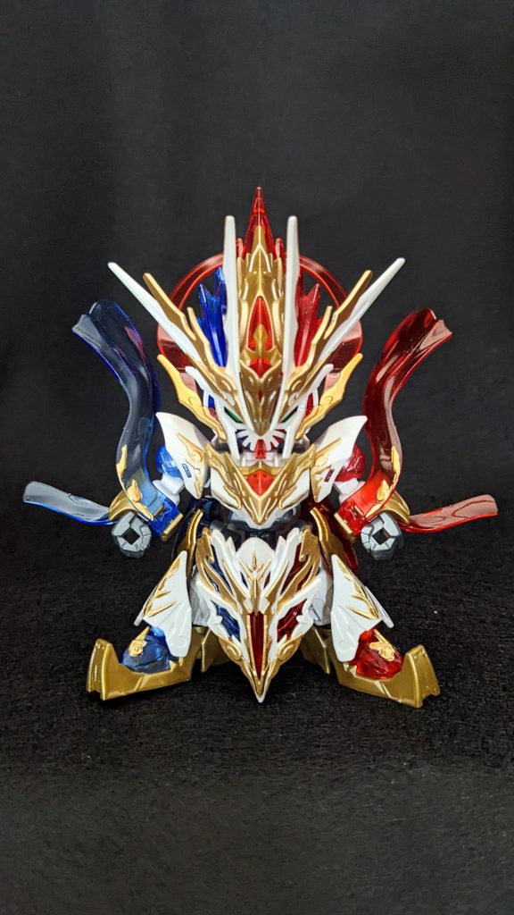 クリアパーツが豊富なので、ゴールドだけ塗ってもカッコよく仕上がりました！！