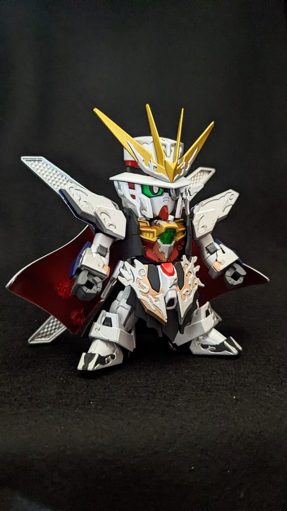 リフレクターのシルバーは水性ホビーカラーのシルバーでキラキラ感を出して、その他はフラットアルミでつや消しシルバーにしました。