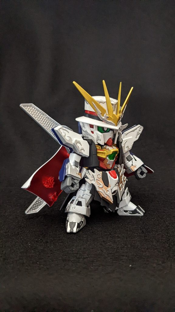 マントは表からシルバー→ホワイトと塗って、裏から見たらクリアレッドが活かせるようにしました(Twitterのリプを参考に)