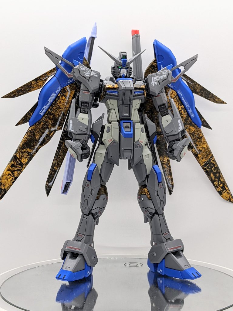 DESTINY GUNDAM–2枚目/制作者：蒼