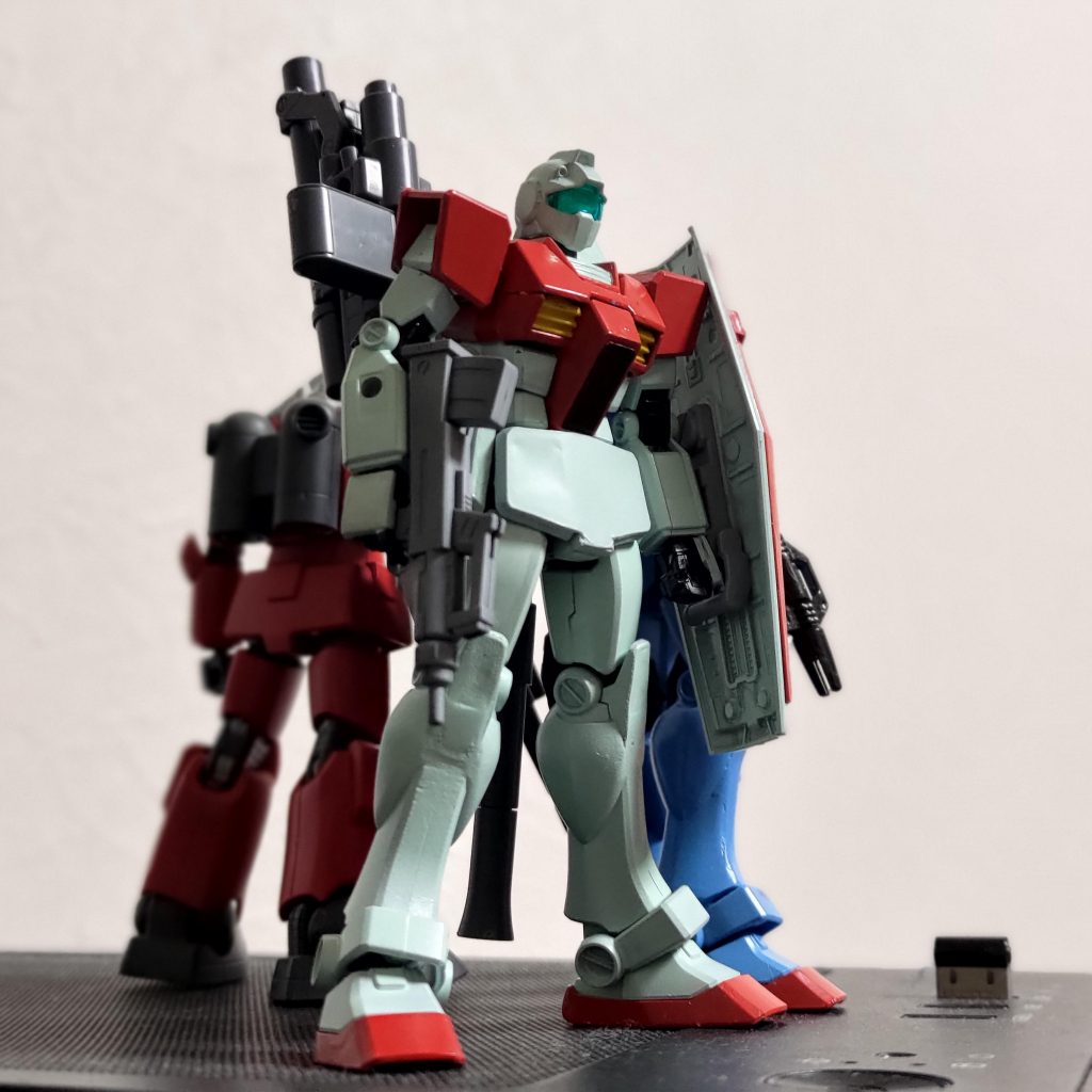 立ち姿は普通っぽいです。この普通さがGMっぽいですね。