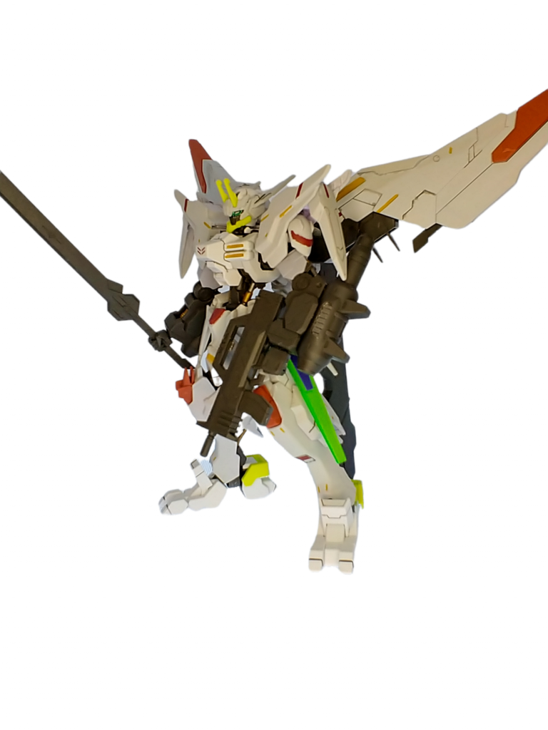 ガンダムアスモデウスをベースに、ガンダムマルコシアスのパーツを用いてミキシングされたガンダムフレーム。マルア(MALAK)とはヘブライ語で「天使」の意味であり、アスモデウスとマルコシアスは両者とも元天使の悪魔という一致点がある。その2機を白い塗装で天使のように仕立て上げ、先祖返りさせるというコンセプトでビルドされている。