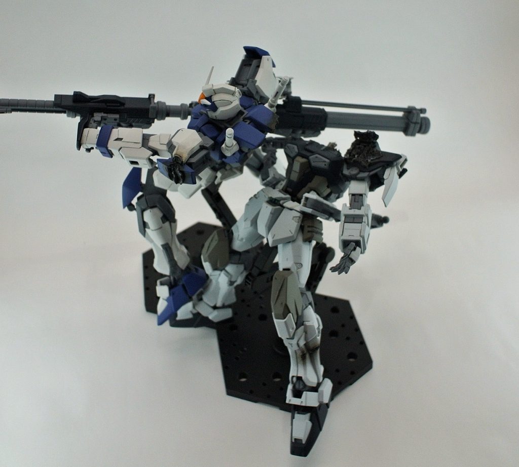 バスターのディアクティブカラーはかなり苦戦して調色しました。