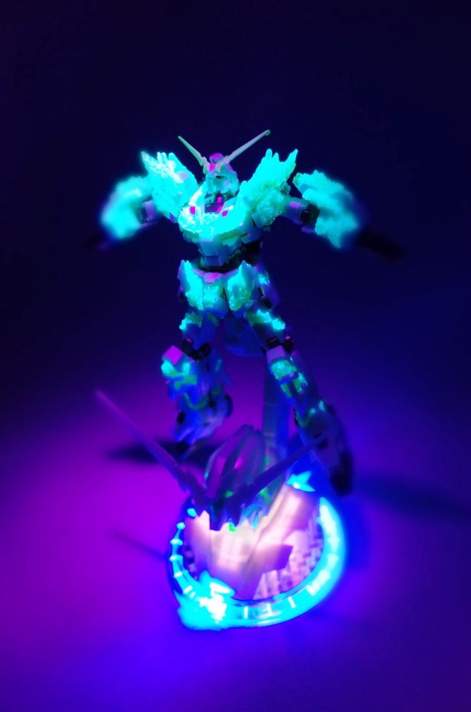 　ユニコーンガンダム(結晶体) ライトアップ　–3枚目/制作者：だんくら工房・mk戦車