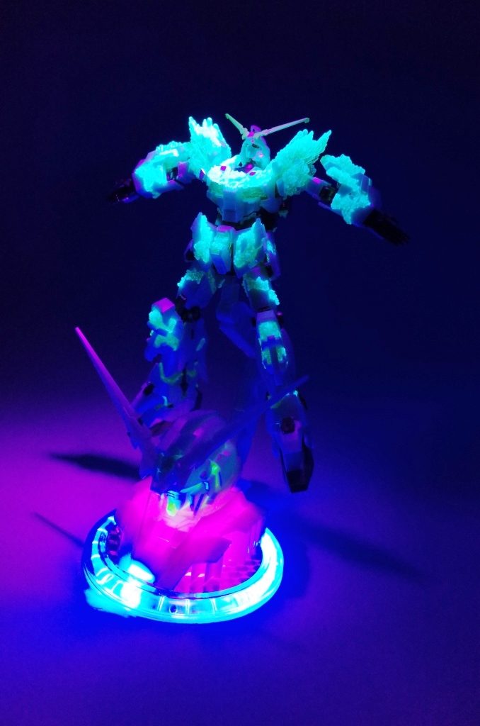 　ユニコーンガンダム(結晶体) ライトアップ　–4枚目/制作者：だんくら工房・mk戦車
