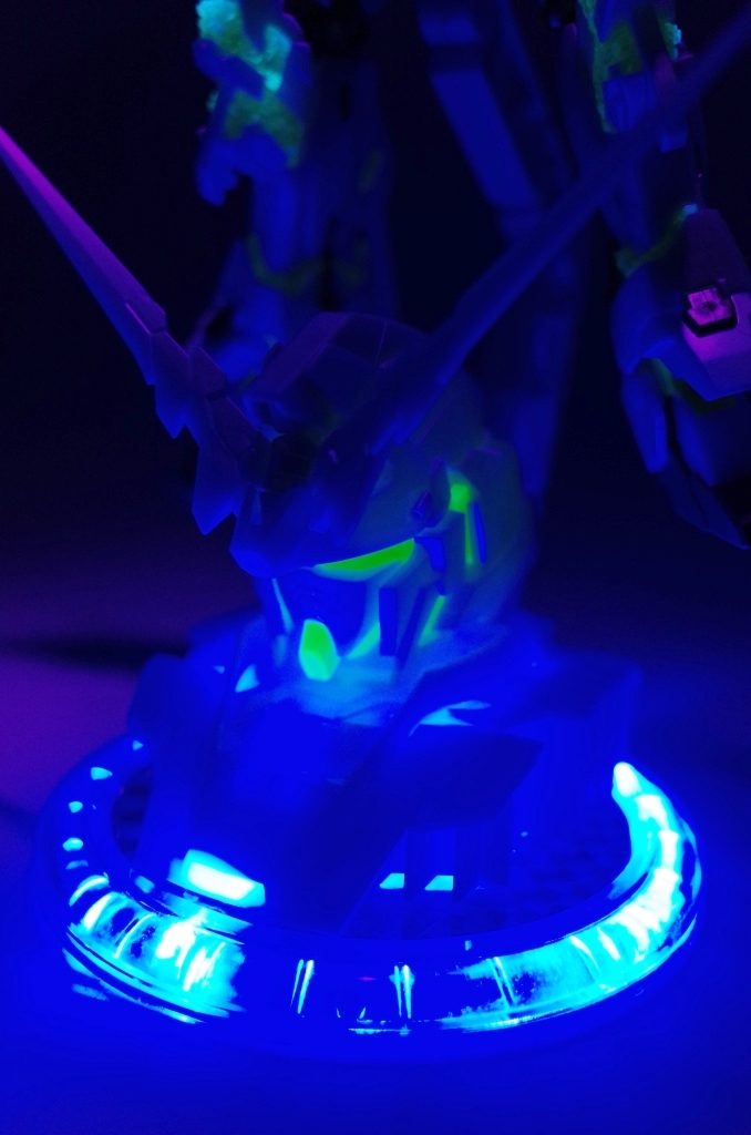 　ユニコーンガンダム(結晶体) ライトアップ　–5枚目/制作者：だんくら工房・mk戦車