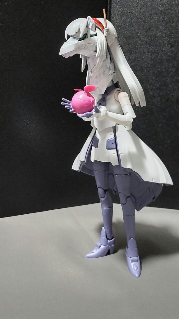 なんかの雑誌の表紙を飾りそう……月刊UMA娘とか?