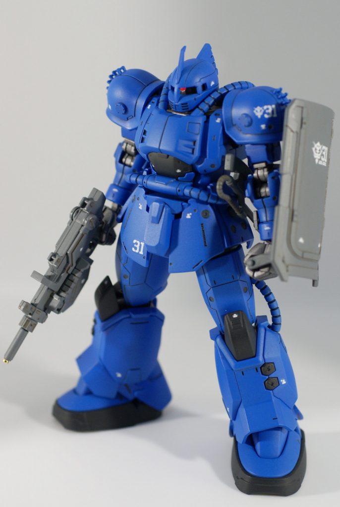 印象的なブルーですが調色が上手くいったので想像通りの仕上がりになりました。