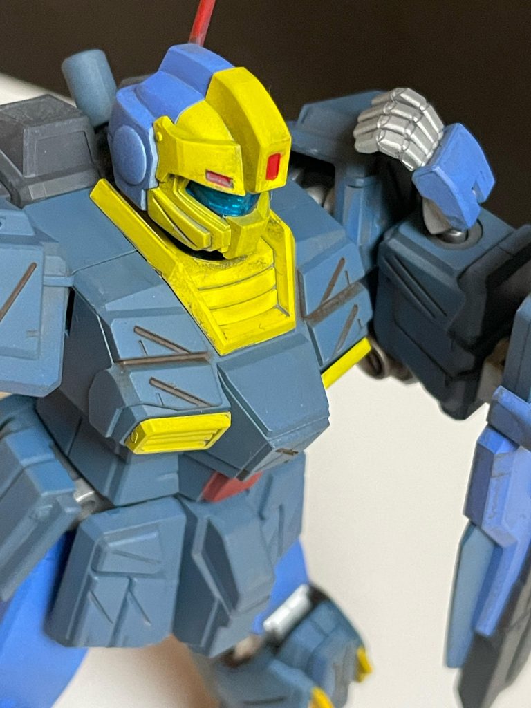 ジムストライカー　ウクライナ支援–3枚目/制作者：くまざえもん