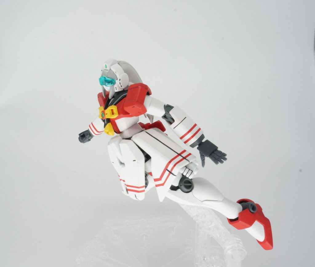 武器はスカートに隠すんです。