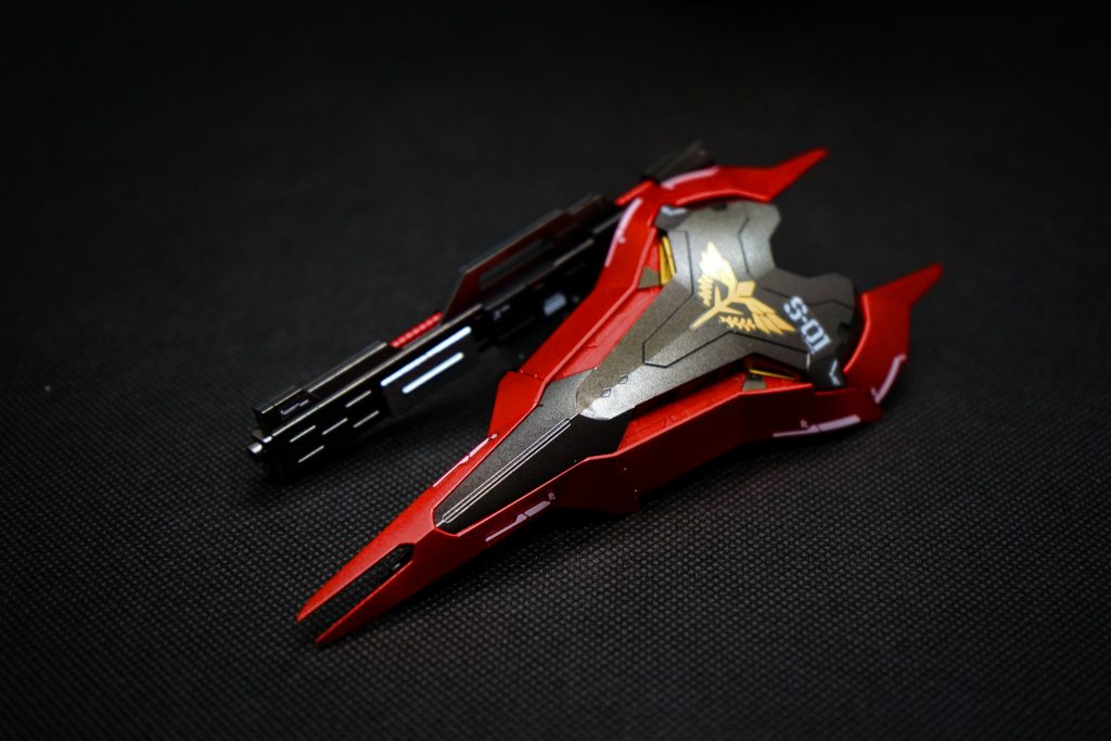 武装系もメタリック感を意識して作ってます。