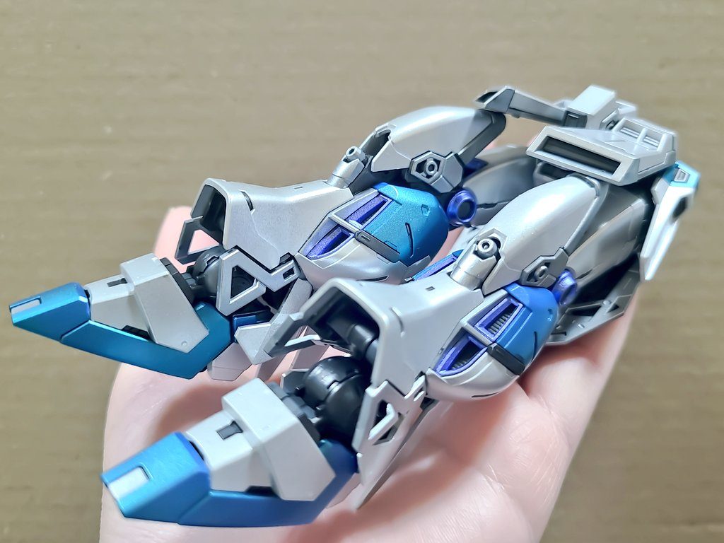 Hi-νガンダム(オリジナルカラーVer.)–3枚目/制作者：あす