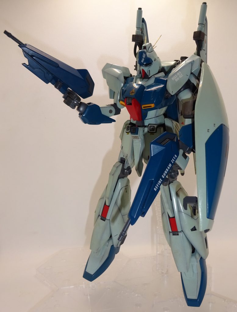 最後までご覧いただきありがとうございましたm(__)m 次は何作ろうかな? 目が悪くなった出戻りオッサンモデラーにも作りやすい良キットがあればぜひご教授ください 変形シークエンス↓https://gumpla.jp/mg/1037200?type=edit