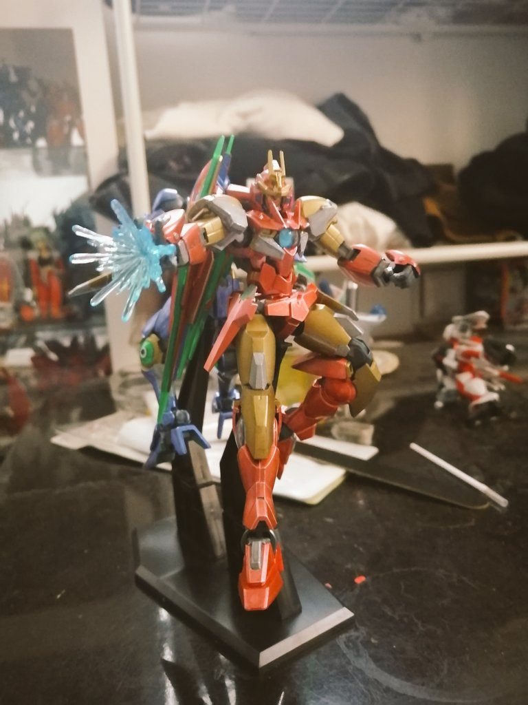 ベースはクアンタに色んなジャンク、余剰パーツ使って再現しました