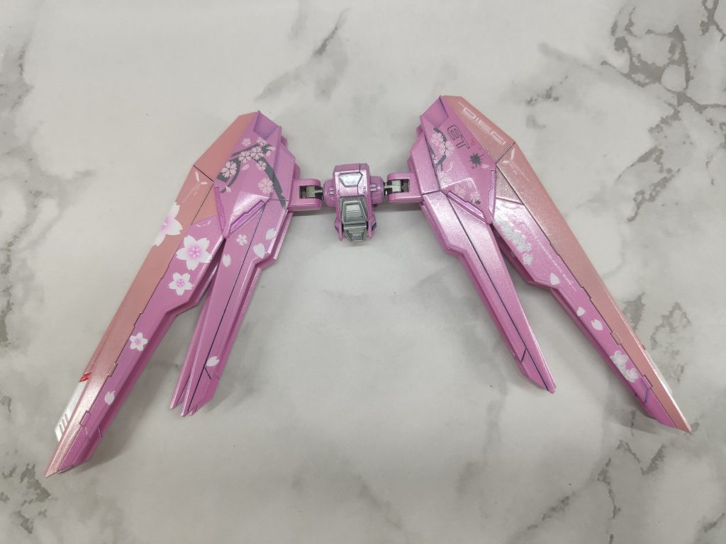 HGCE 新生自由鋼彈 粉紅配色–4枚目/制作者：@fox_chi_zeng