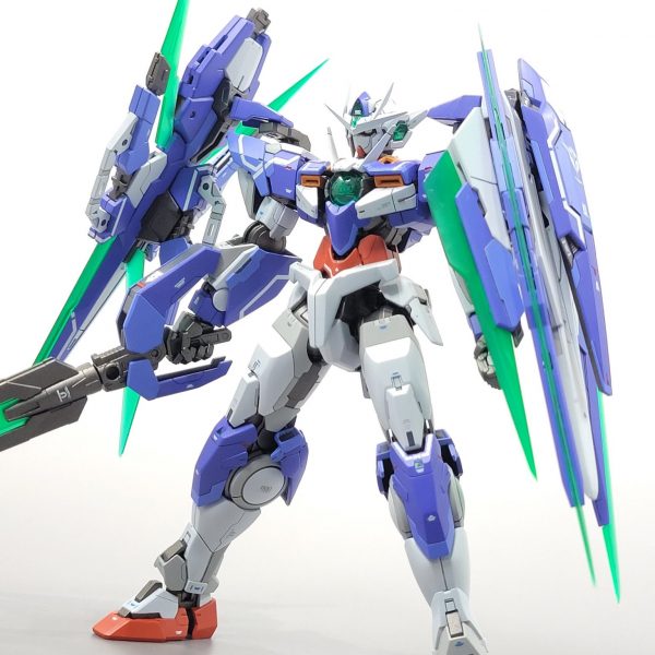 RG ダブルオークアンタ フルセイバー