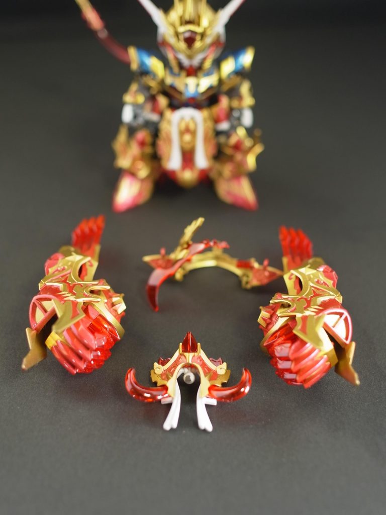 猪八戒パーツ。意外と少ないですが、この大きな拳が最高に良いです。