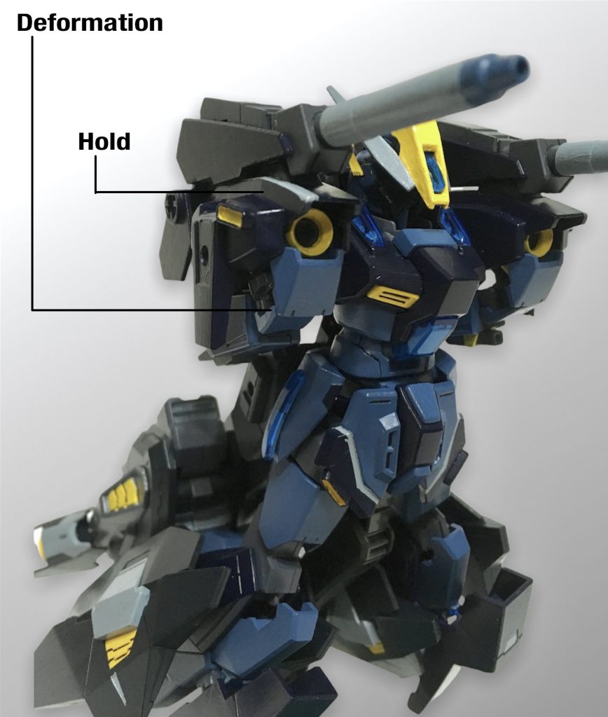セカンドアームは、コアユニットの肩部をTブースターのユニットにより固定、腕部を変形させることで、上半身をコア化させたうえで接続している。もし、セカンドアームを破壊されても、再度腕部を変形、展開することで後述のフルブースト形態へと移行できる。