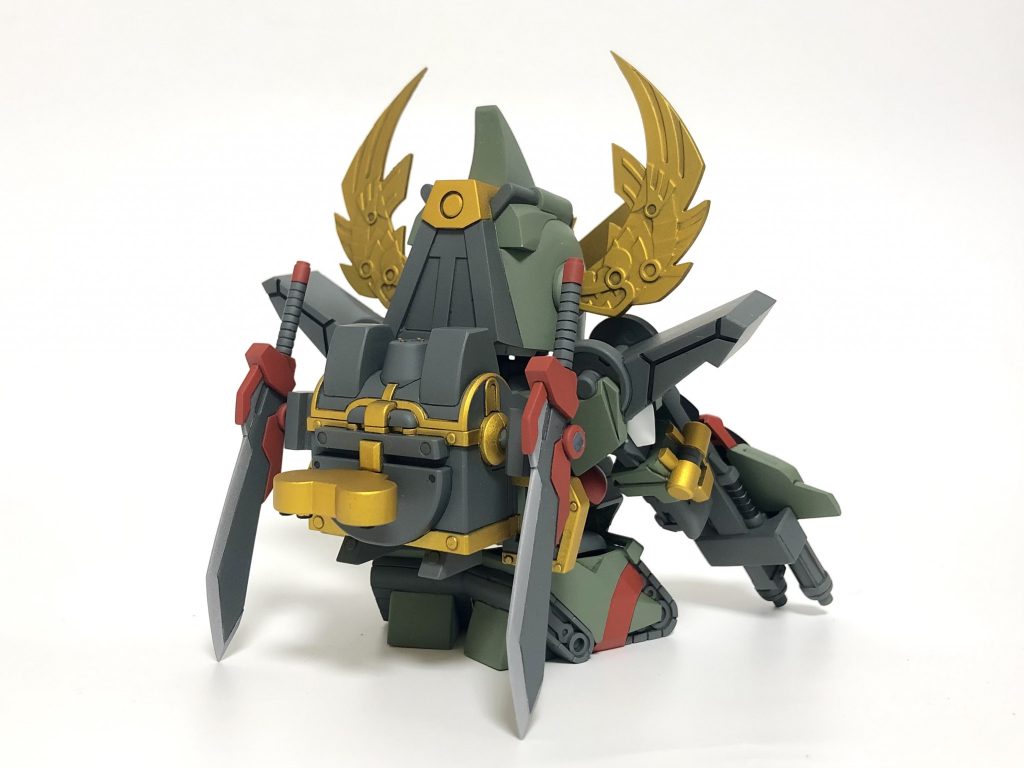 鎧丸–3枚目/制作者：るるまる