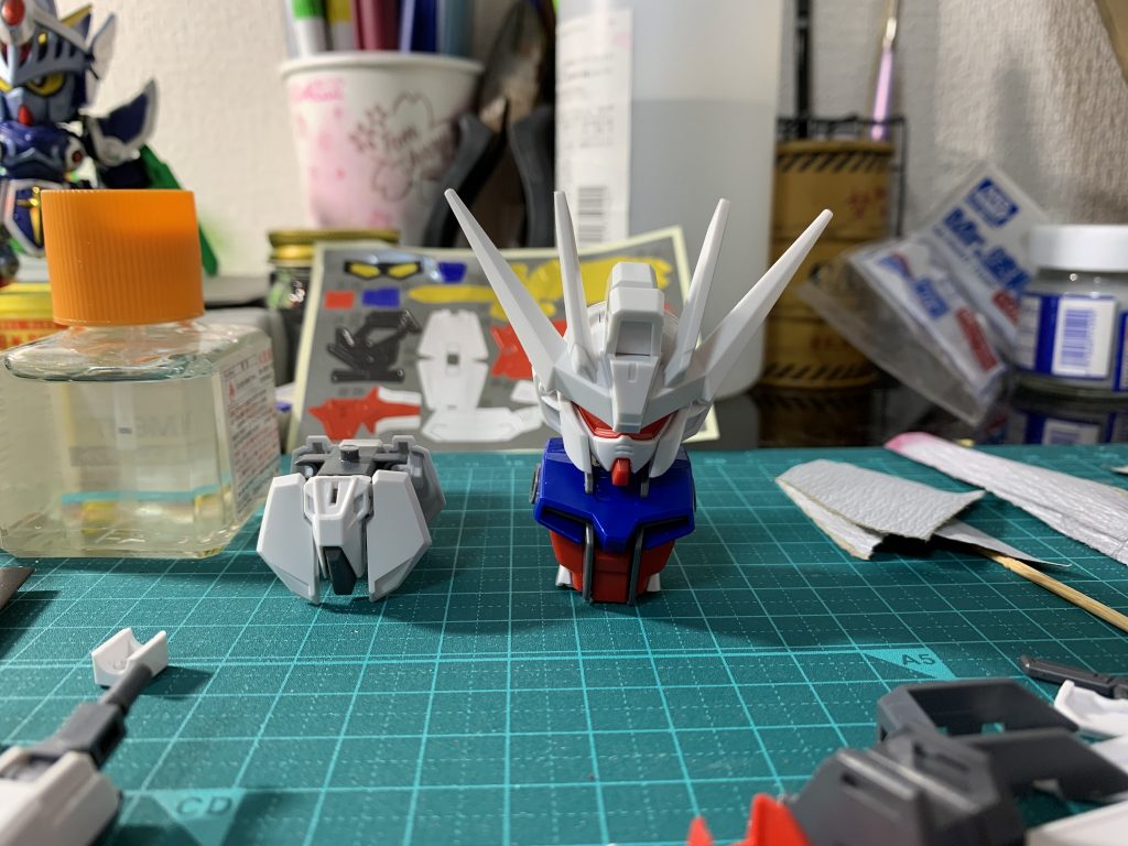 まずは頭部と胸のバランス調整。この手のミキシングをする際の儀式みたいなものです