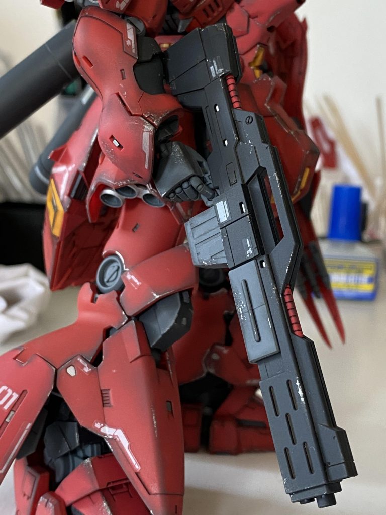 RGの精巧さも相まって、手軽にさの割にとってもかっこよくなったなと喜んだものです。ガンダムマーカー各色もいつの間に揃えてましたね。