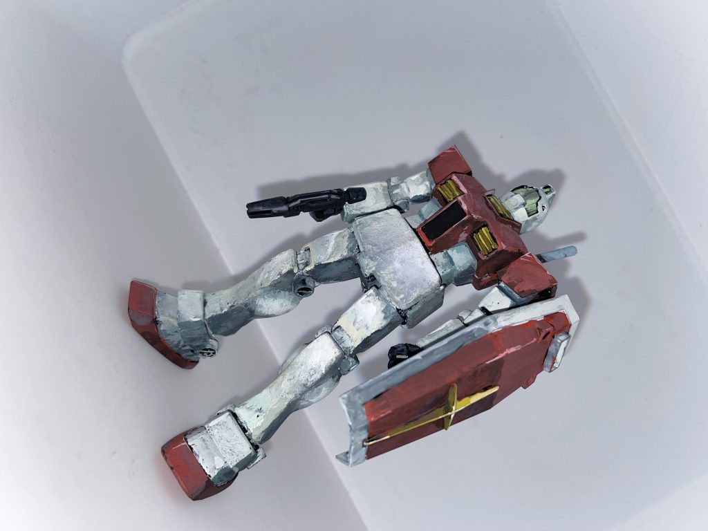 フラッシュをたいて一枚。