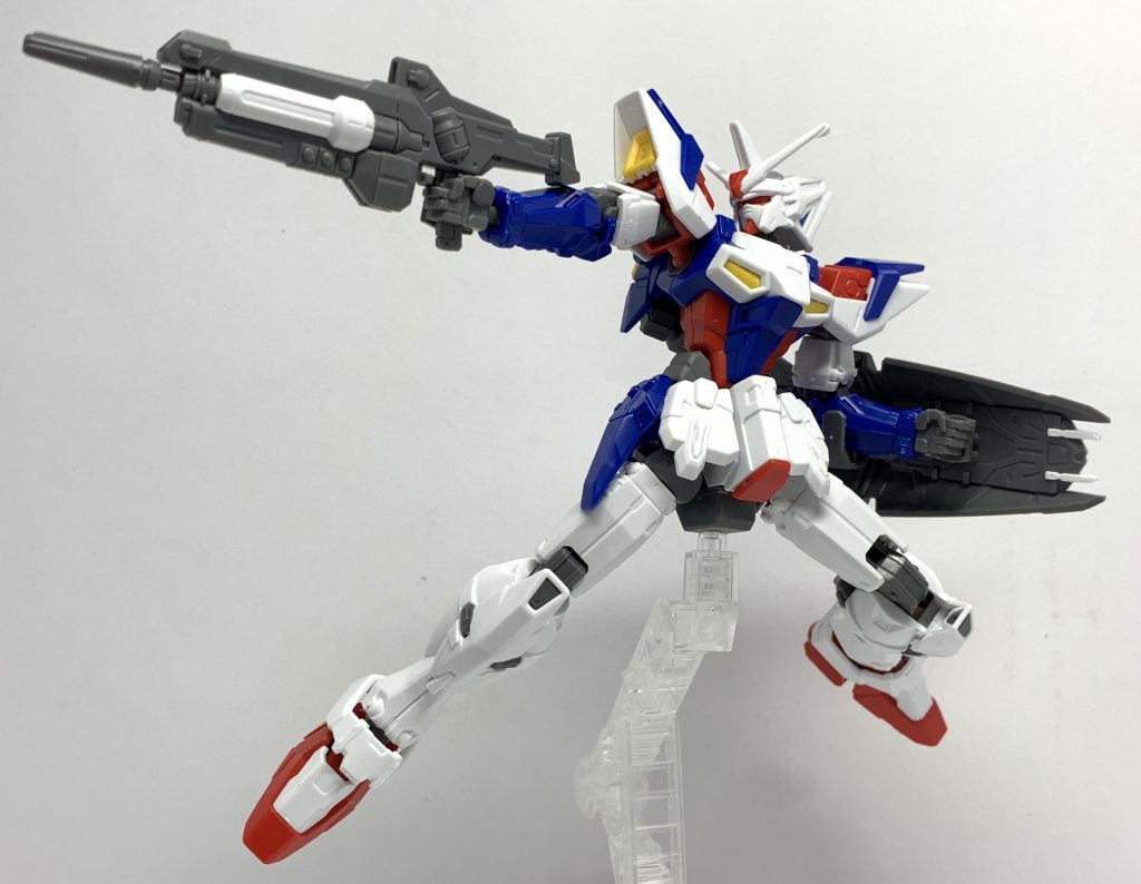 SEED撃ち射撃ポーズ。