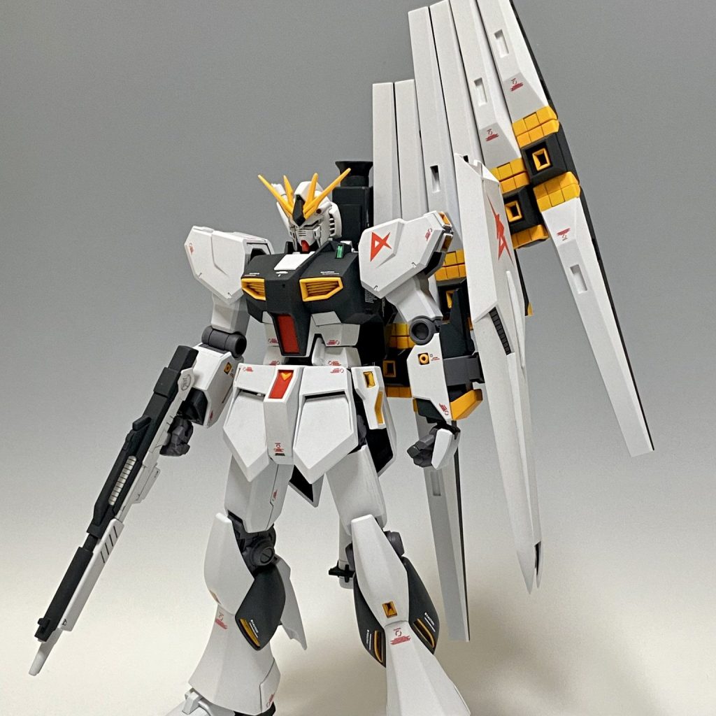 EG νガンダム　台座付 EG νガンダム レビュー - ガンプラスタイル